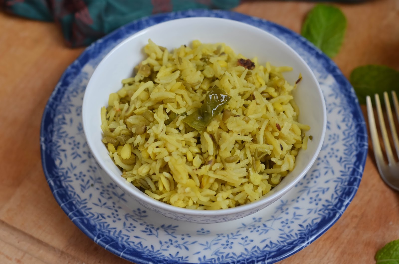 Mong Ketchir | Moong dal Khichdi | Kashmiri Cuisine - I camp in my kitchen