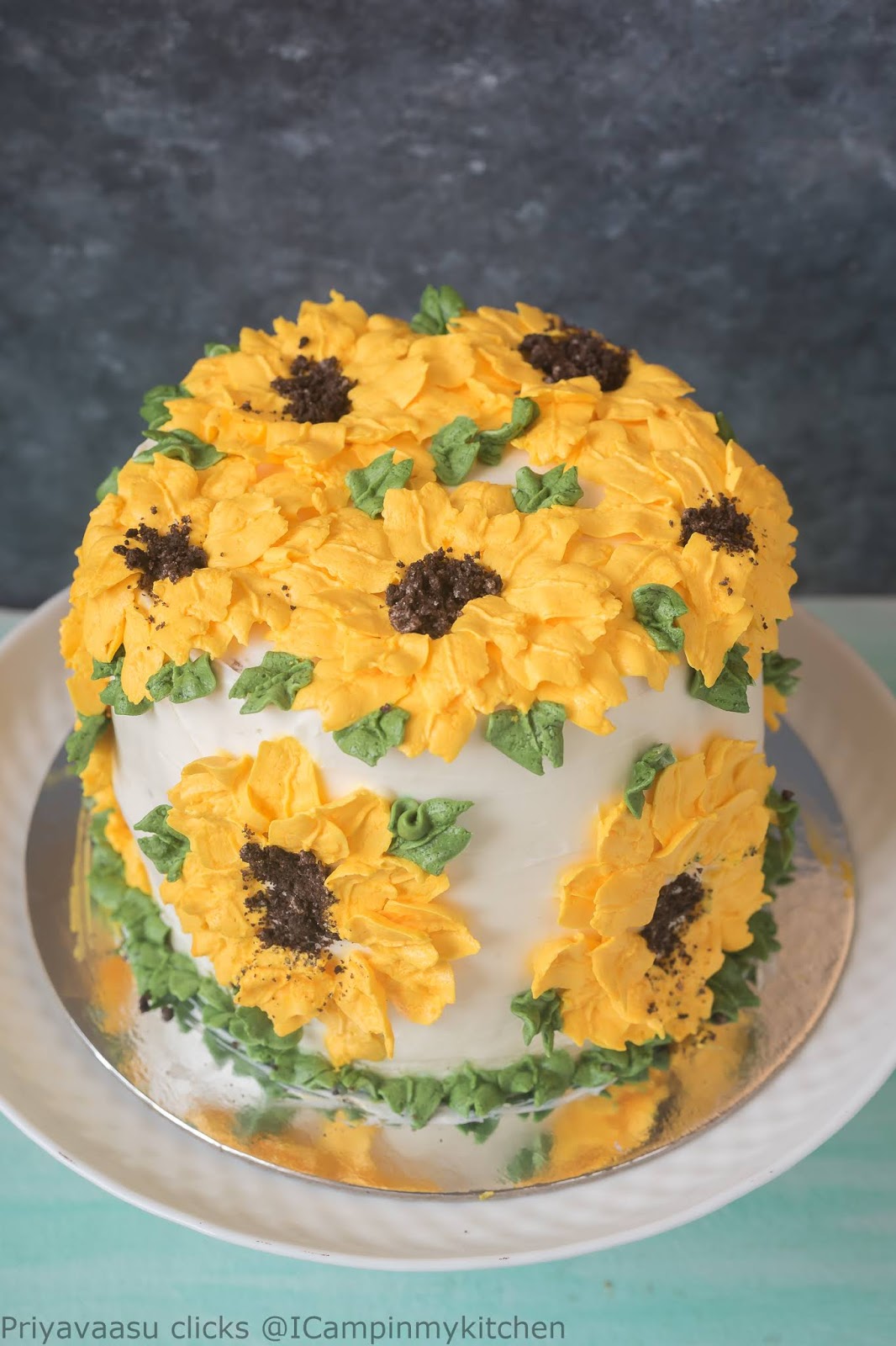 Eggless carrot pineapple cake