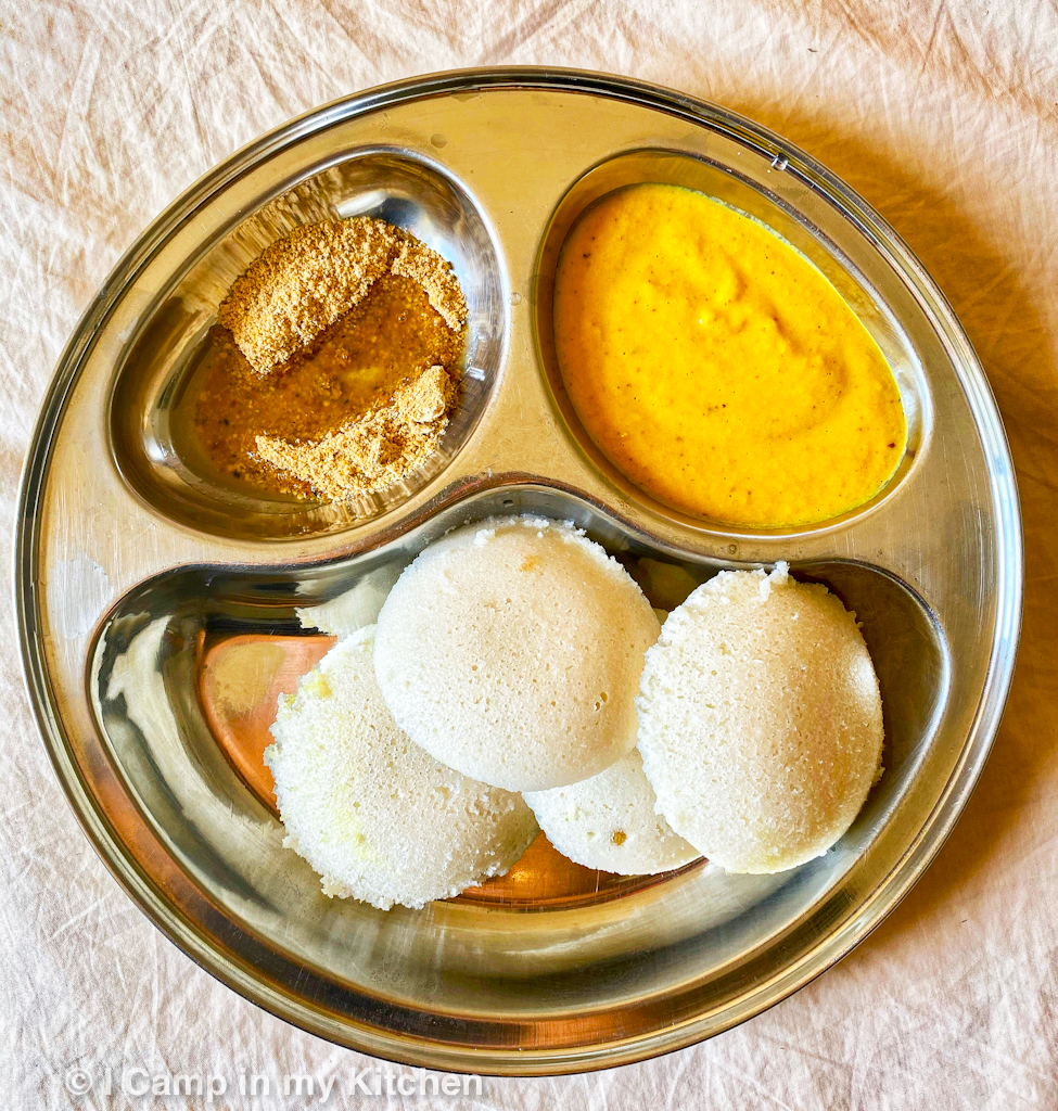 Idli with podi and chutney for breakfast 